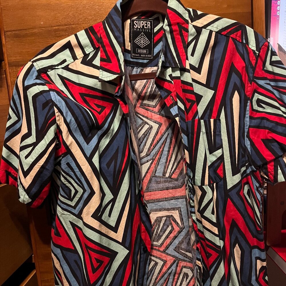 Super Massive wild print button-up tee
